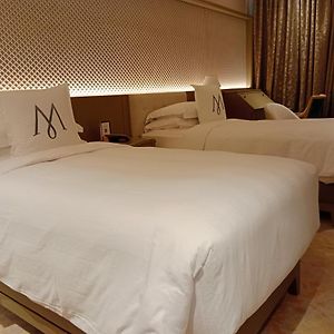 Valley View Villa Twin